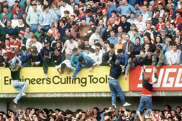 15 aprilie 1989 - Tragedia de la Hillsborough: 24 de ani de cand suporterii asteapta adevarul