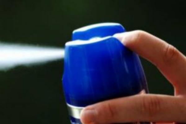 Bucureşti: Patru elevi, intoxicaţi cu spray lacrimogen la şcoală