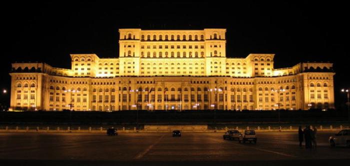 Casa Poporului şi legendele care bântuie clădirea lui Ceauşescu!