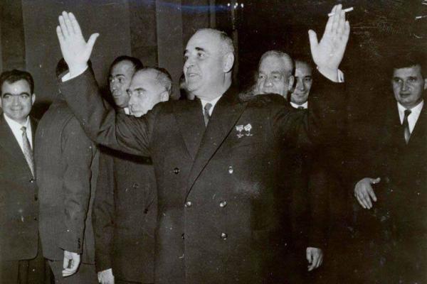 2 iunie 1952: Începe guvernarea micului Stalin de la Bucureşti. Crime fără milă