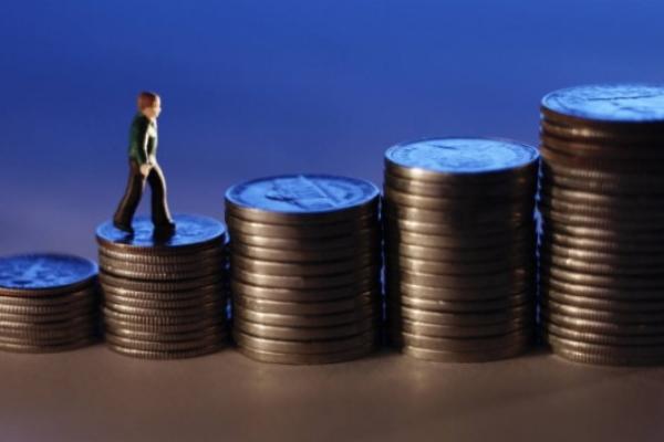 Salariul mediu a crescut! Iată cu cât