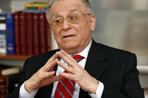 Ion Iliescu, pus sub acuzare în dosarul "Mineriada"
