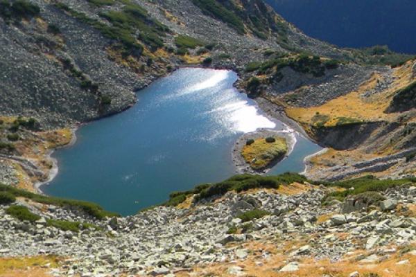 Lacul blestemat din România - considerat POARTA SPRE IAD. Mii de tineri și-au pierdut viața aici