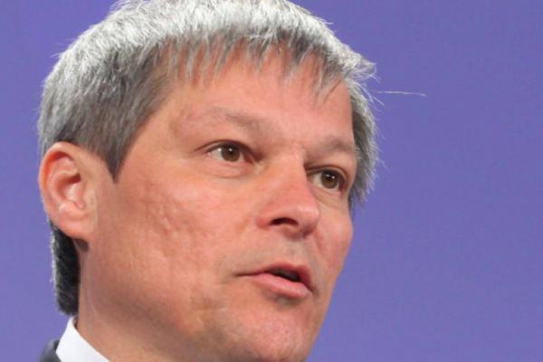 Cioloș: "Avem intenția de a veni cu o lege privind salarizarea unică și cu un pachet de reformă"