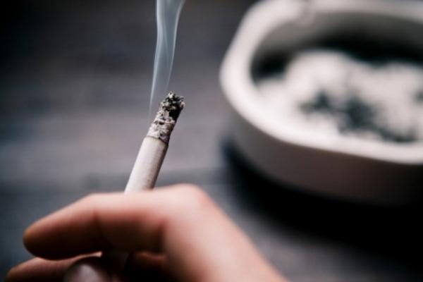 Ești FUMĂTOR? O arunci mereu, dar nu ai idee cât de mult valorează!