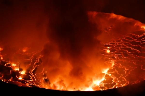3 august 1783: Vulcanul Asama a erupt! 35.000 de morţi şi un "an fără soare"