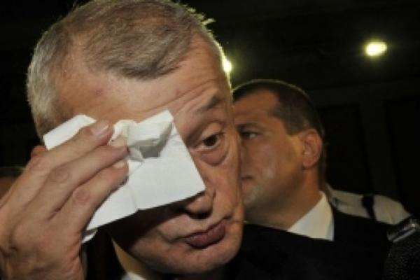 Sorin Oprescu va rămâne în spital până marți
