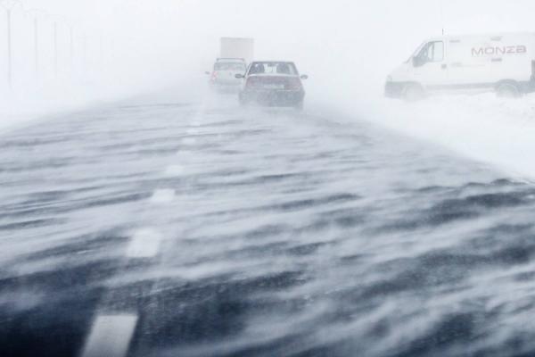 Alertă METEO! Ninsori şi viscol în toată ţara