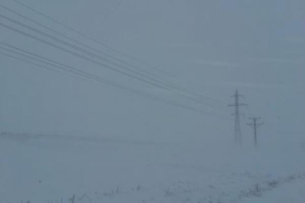 Alimentarea cu energie electrică este întreruptă în 42 de localități. Lista satelor şi oraşelor care nu au energie electrică