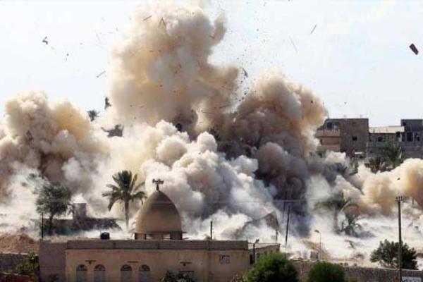 MĂCEL comis de ISIS: 35 de morţi şi 95 de răniţi