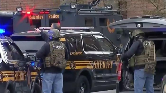 BREAKING NEWS: ATAC ARMAT în campusul Universităţii Ohio. Opt persoane au ajuns la spital. Autorul atacului a fost ucis de poliţişti