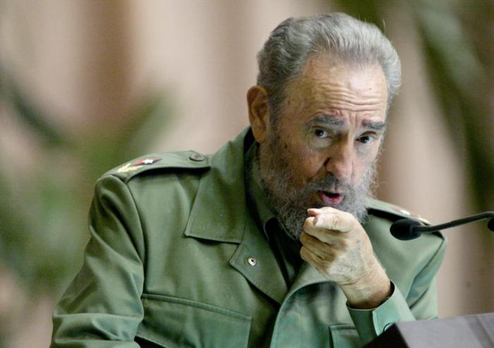 Adios, El Lider Maximo: Fidel Castro a fost înhumat