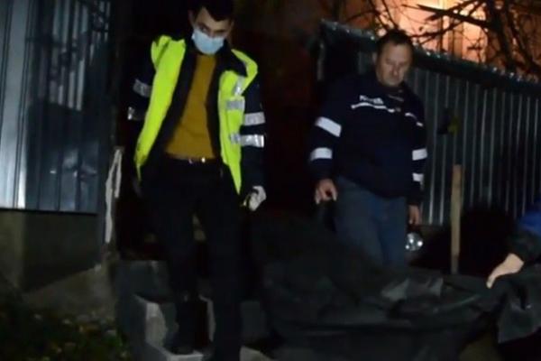 Moarte misterioasă în Neamț. Trupul unei tinere a fost găsit carbonizat, în casă, fără să fie alte urme de incendiu