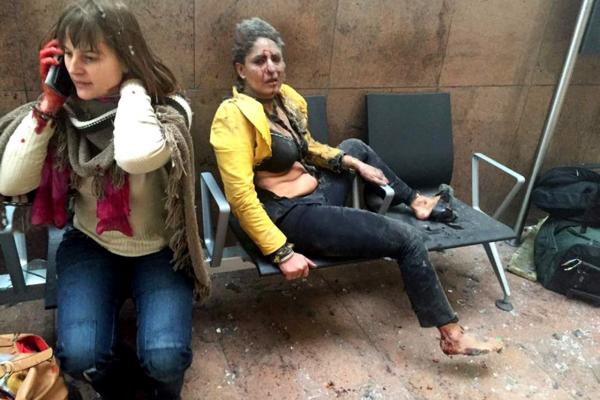 IMAGINI ŞOCANTE! ATACUL de la Londra, comis chiar în ziua în care s-a împlinit un an de la ATENTATUL TERORIST de la Bruxelles, soldat cu 32 de morţi (FOTO&VIDEO)