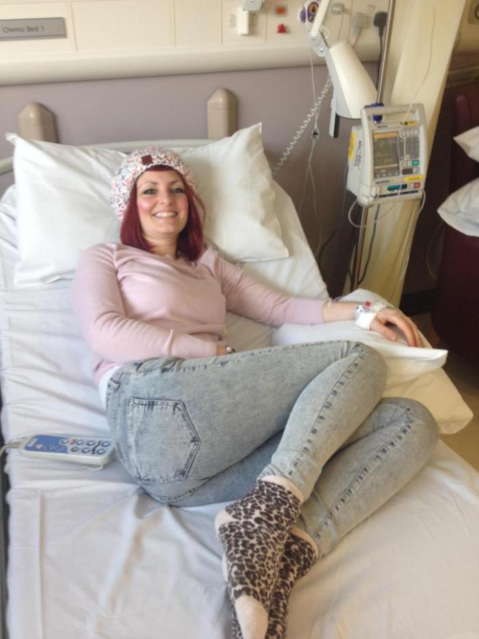 COPILUL-MIRACOL! O tânără vindecată de CANCER, despre care medicii credeau că e INFERTILĂ după chimioterapie, a rămas însărcinată