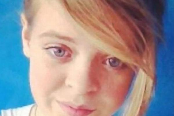 EMOŢIONANT: O fată de 15 ani a murit cu zâmbetul pe buze, după ce familia i-a îndeplinit o ultimă dorinţă...