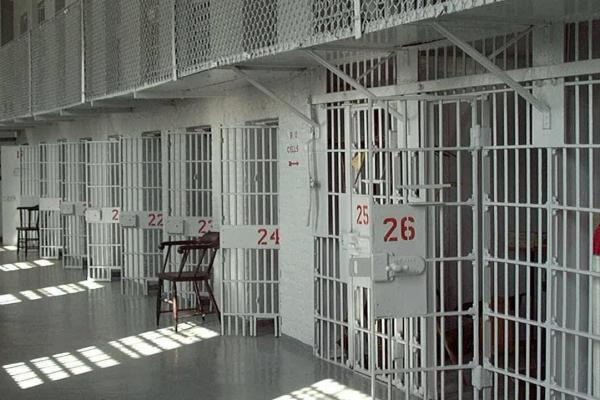 DEZVĂLUIRI incredibile după anunţul CEDO privind penitenciarele din România: La Jilava, gradul de aglomerare este de 160-170%