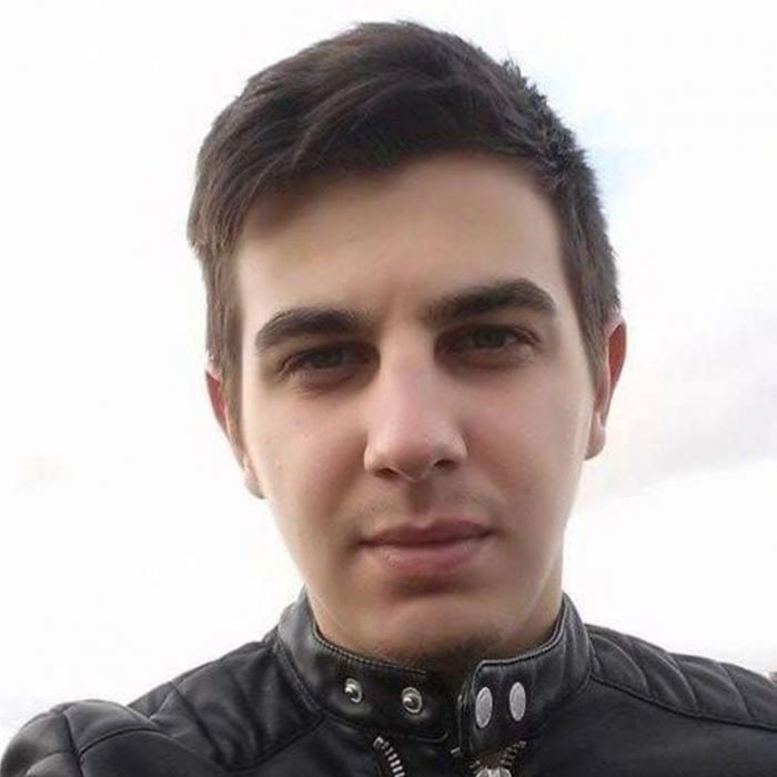 ROMÂN UCIS în Marea Britanie! Cadavrul lui Răzvan Sirbu, un tânăr de 21 de ani, a fost găsit într-o pădure, cu răni la cap şi pe corp (FOTO&VIDEO)
