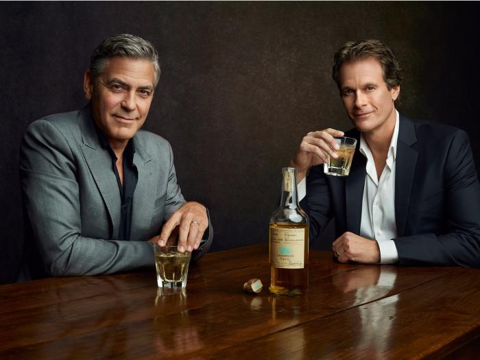 George Clooney A DAT LOVITURA! Va primi 1 MILIARD DE DOLARI pentru brandul său de tequila (FOTO)