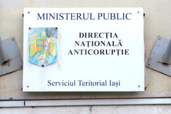 Percheziţii ale DNA la instituţii publice din Botoşani, Iaşi şi Neamţ, cu suspiciuni de corupţie