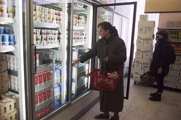 Comisia Europeană anunţă pregătirea unei metode comune pentru a vedea dacă în anumite state calitatea alimentelor este mai scăzută