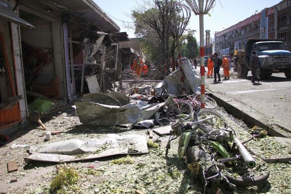 Statul Islamic revendică atentatul sinucigaş din Afganistan, din faţa ambasadei Irakului din Kabul (UPDATE)