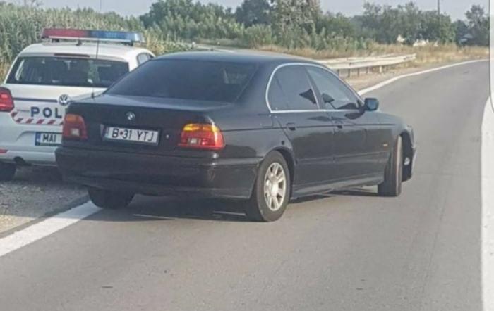 Un BMW negru MISTERIOS, spaima şoferilor pe autostrăzile din România! "M-am speriat şi am început să filmez. Te provoacă să te dai cu ei, apoi te ..."