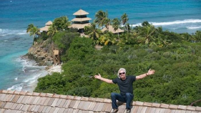 IMAGINI HORROR! Vila de MILIOANE DE DOLARI a magnatului Richard Branson, DEVASTATĂ de uraganul Irma (FOTO, VIDEO)