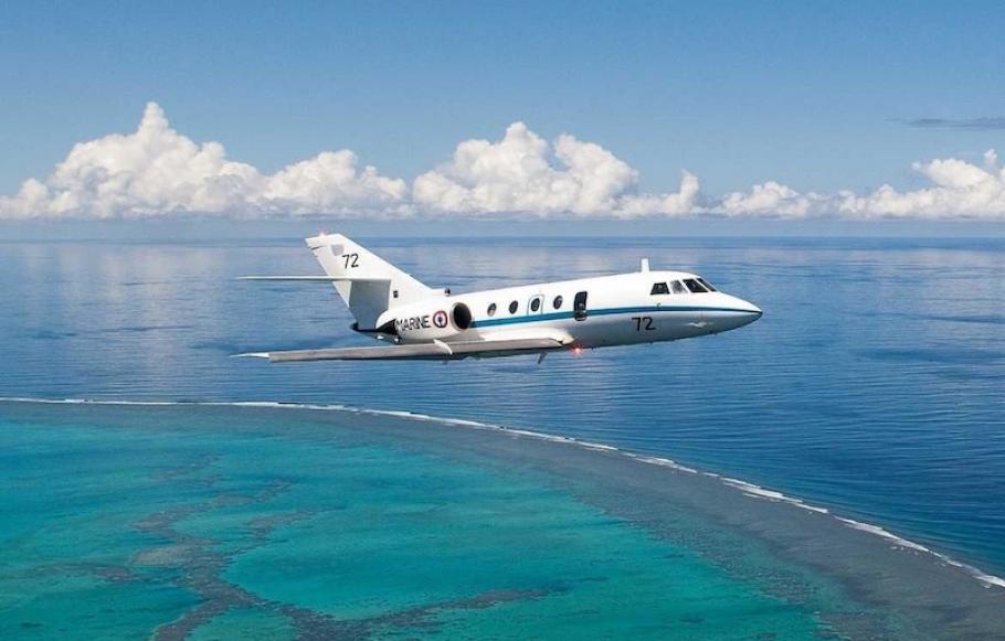 Avion de căutare Avion de căutare al forțelor de salvare din Tahiti