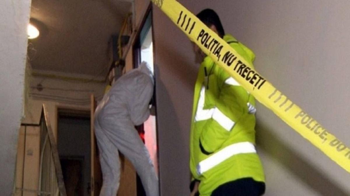 Dublă crimă la Satu Mare. Anchetatorii i-au găsit pe tatăl şi fiul lui, înjunghiaţi