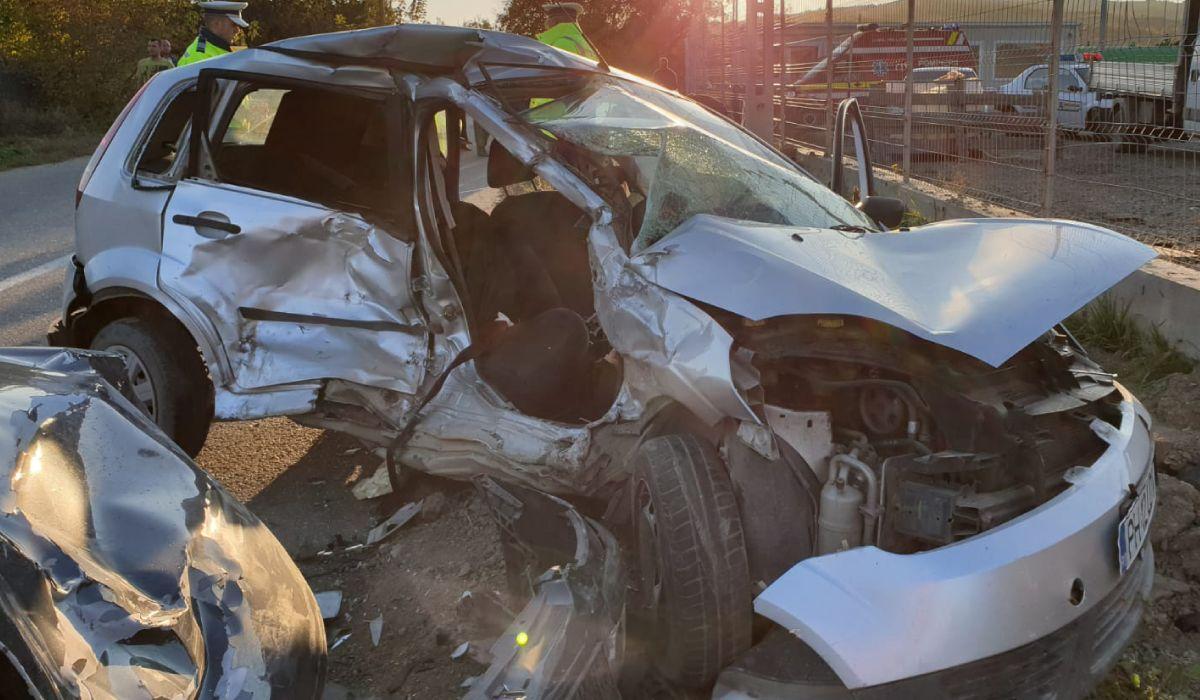 Fratele miresei a murit in ziua nuntii intr-un cumplit accident la Batrani