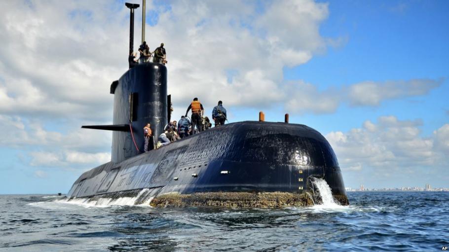 Submarinul San Juan Marinari pe submarinul ARA San Juan