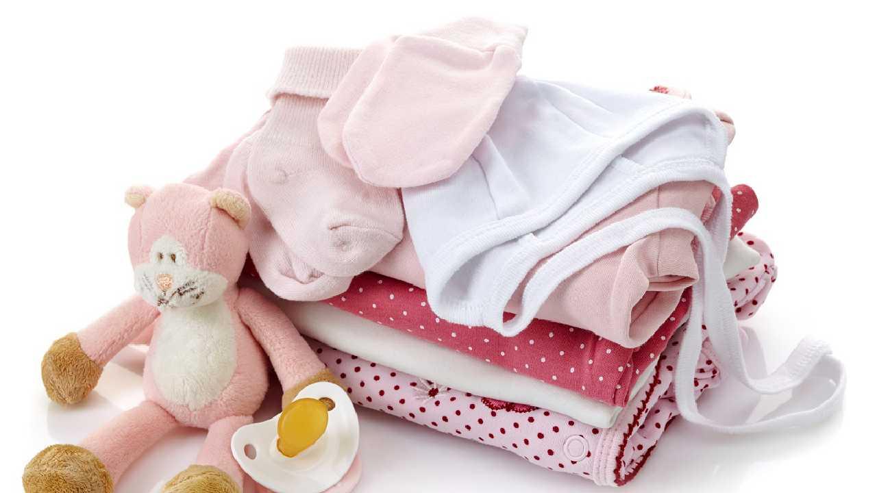 Ce haine pentru nou nascuti poti face cadou unui copilas