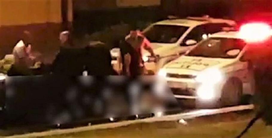 Incidentul a avut loc în noaptea de sâmbătă spre duminică Un şofer de 27 de ani, prins băut la volanul unui BMW, a luat la pumni un agent de la Rutieră
