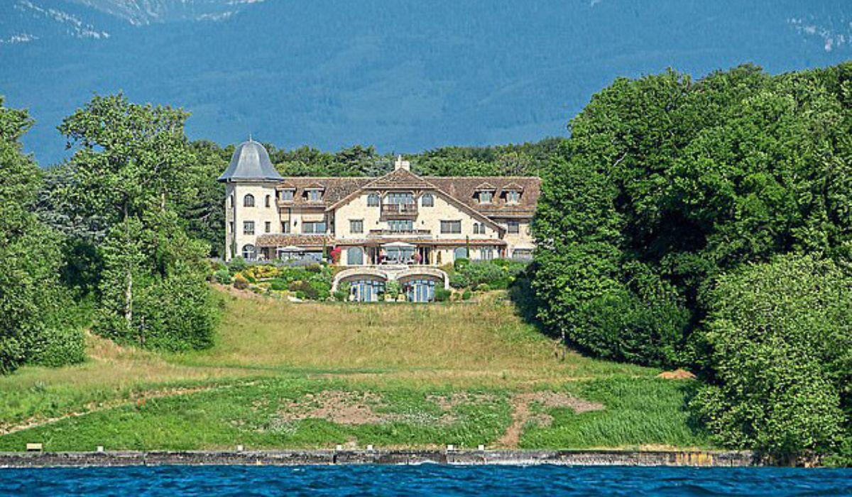 Michael Schumacher primeşte îngrijiri în casa de 50 de milioane de lire din Elveţia