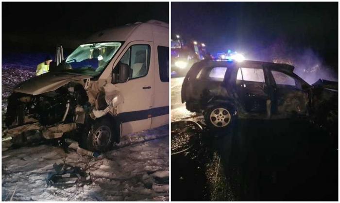Impact violent între un microbuz și un autoturism la Sibioara, Constanța. Mașina s-a făcut scrum după ce a luat foc