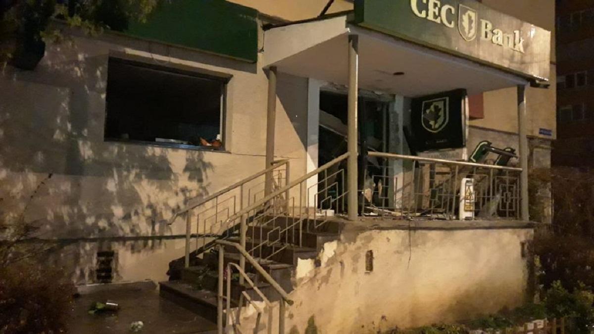 Hoţii sunt de negăsit