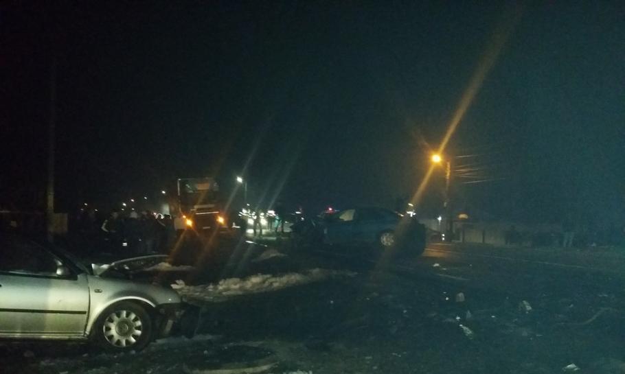 Un copil e în comă Unul dintre şoferi a murit