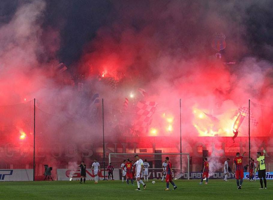 VIDEO  FC Hermannstadt - Universitatea Cluj 1-2. ”Şepcile Roşii” câştigă  la ultima fază Ambele nou-promovate continuă în Superligă şi din sezonul  următor