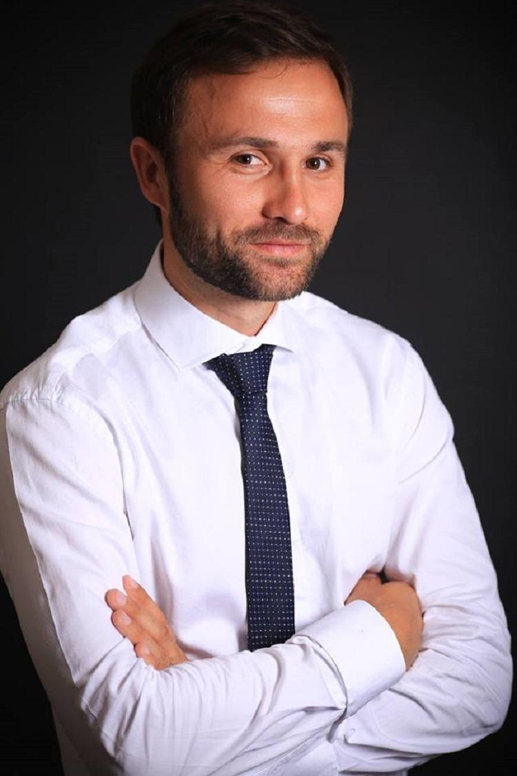 Azi sunt alegeri la FRF! Burleanu, Lupescu, Puşcaş şi Drăgan se bat pentru a conduce Federaţia Română de Fotbal în următorii patru ani