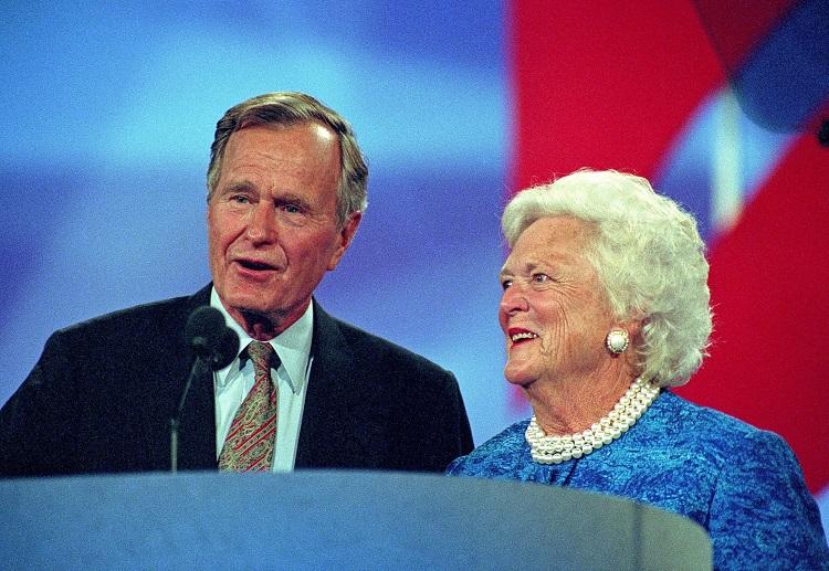 A murit Barbara Bush. Soţia fostului fostului preşedinte american George H. W. Bush avea 92 de ani