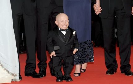 Verne Troyer la Festivalul de film de la Cannes, în 2009