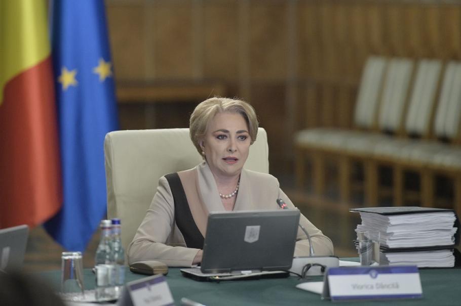 Premierul Viorica Dăncilă a semnat proiectul de sesizare a CCR Premierul Viorica Dăncilă a semnat proiectul de sesizare a CCR