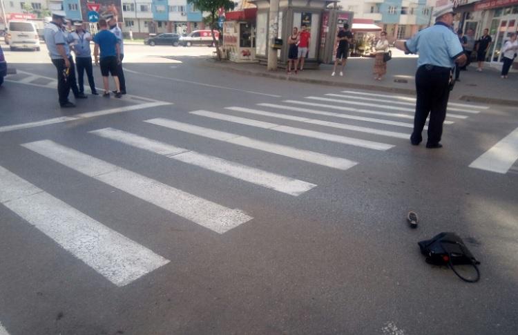 Femeie spulberată de un camion, victima se afla pe trecerea de pietoni