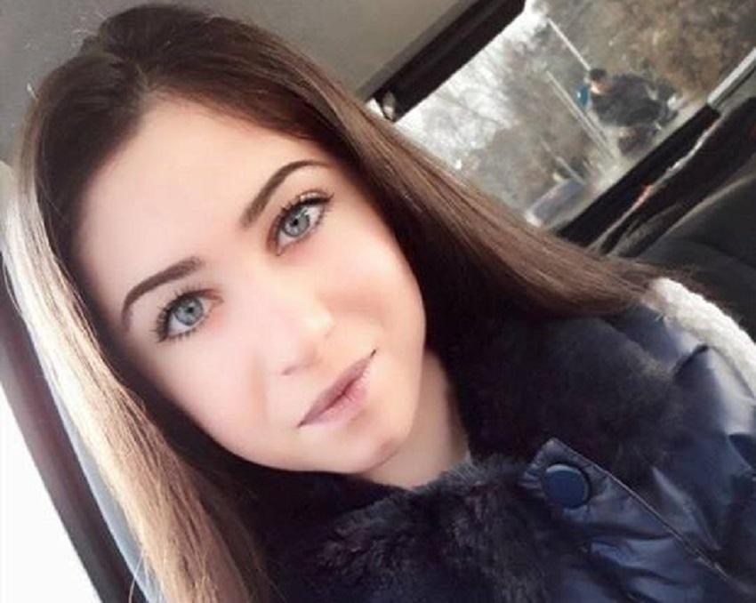 O elevă de clasa a XII-a ne cere ajutorul. Dincolo de chipul angelic, frumoasa Mădălina ascunde o suferinţă teribilă