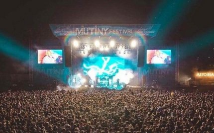 Un festival din Anglia, anulat după ce doi oameni au murit