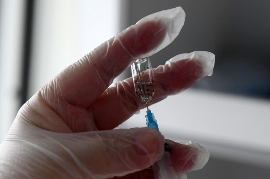 Vaccinurile antirujeolic şi antihepatitic vor fi distribuite în ţară săptămâna aceasta, a anunţat Ministrul Sănătăţii Vaccinurile antirujeolic şi antihepatitic vor fi distribuite în ţară săptămâna aceasta, a anunţat Ministrul Sănătăţii