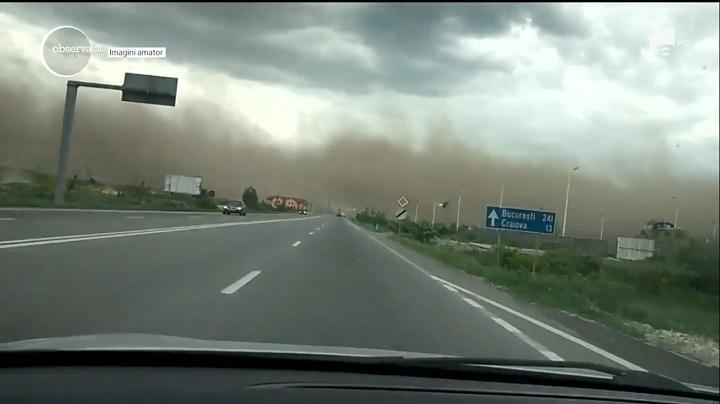 Vreme de furtună în apropiere de Craiova