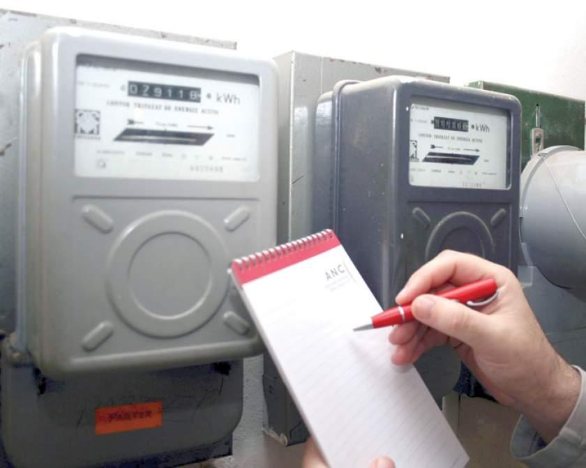 Românii vor fi obligaţi să constituie garanţii pentru plata facturilor la energia electrică. Ce se va întâmpla dacă întârzii cu plata