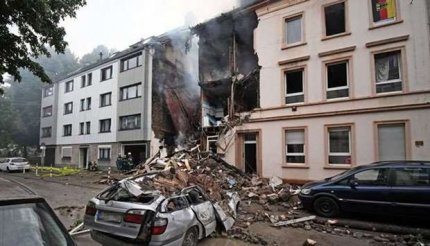 Clădire distrusă de explozie în Germania